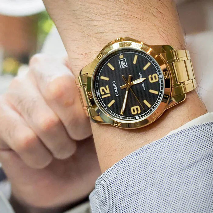 RELOJ PARA HOMBRE CASIO MTP-VD01G-1CVUDF -DORADO