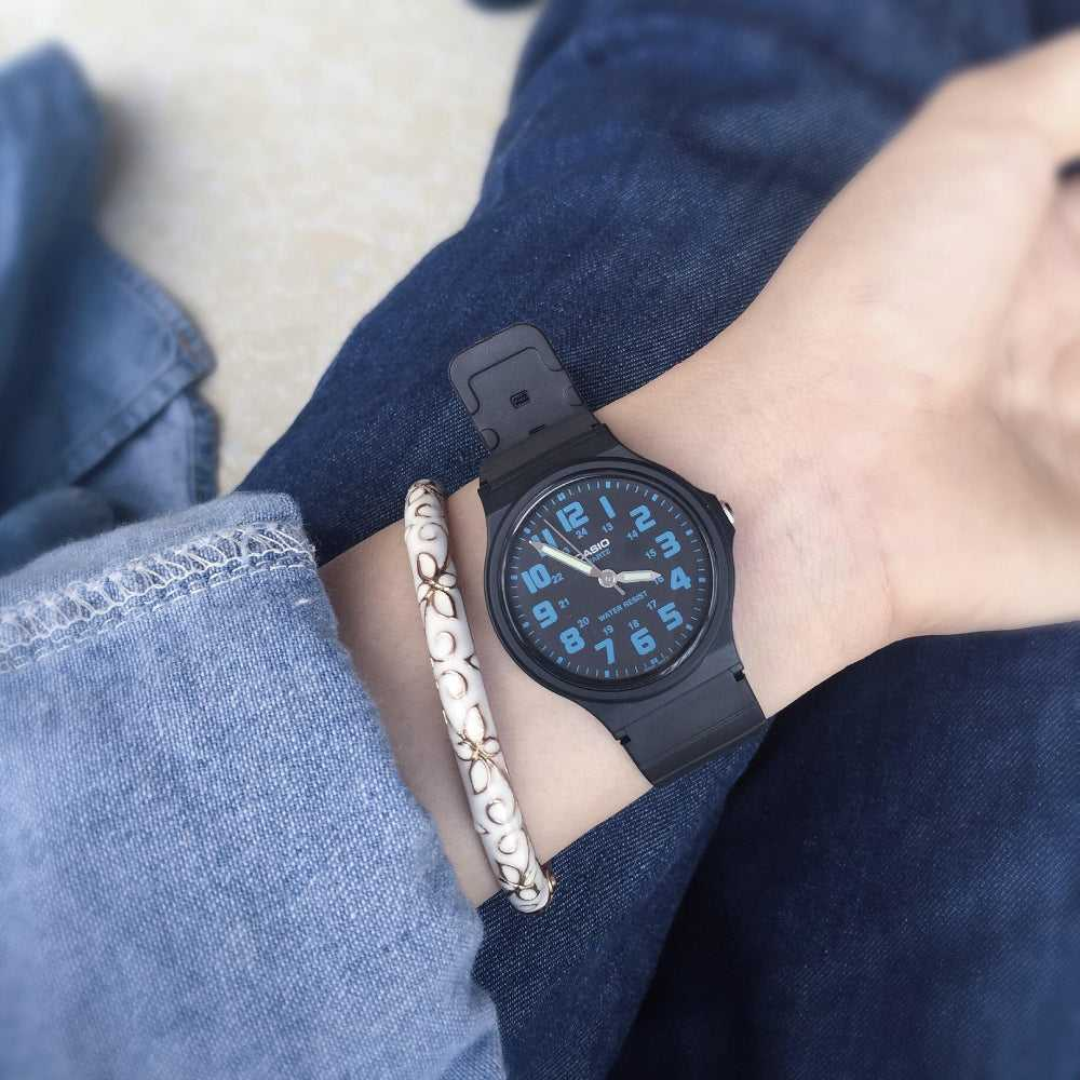 RELOJ UNISEX CASIO MQ-71-2BDF - NEGRO