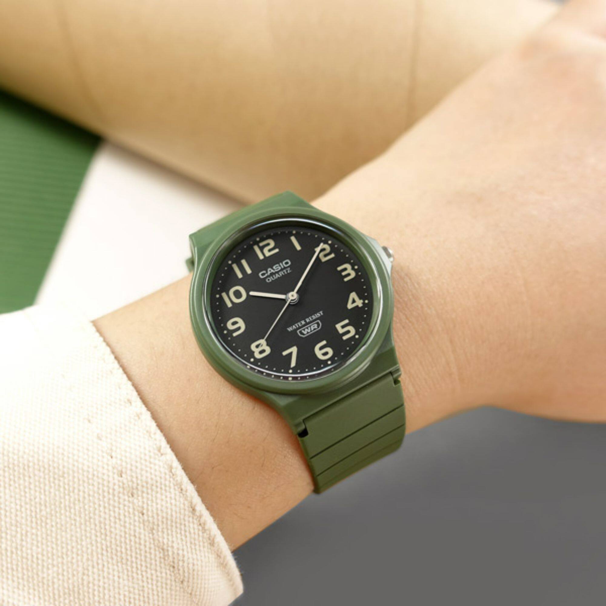 RELOJ UNISEX CASIO MQ-24UC-3BDF