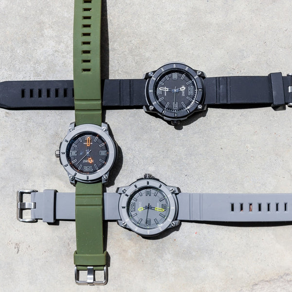 Reloj STRIKE AQ1194-4CAC-GYBK