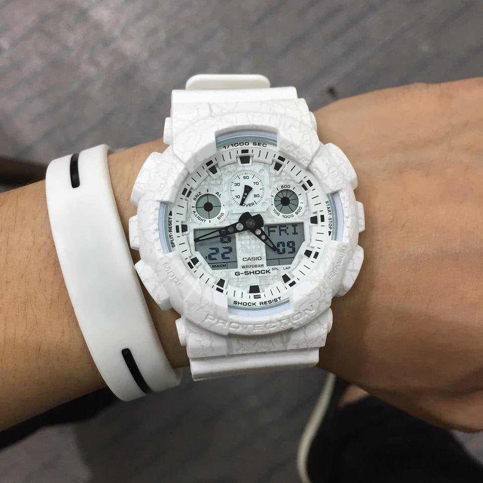 RELOJ ANÁLOGO DIGITAL PARA HOMBRE CASIO G-SHOCK GA-100CG-7ADR - BLANCO