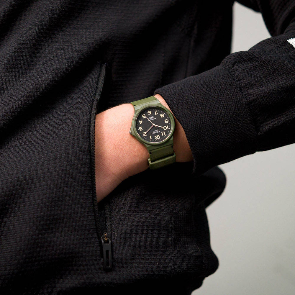 RELOJ UNISEX CASIO MQ-24UC-3BDF