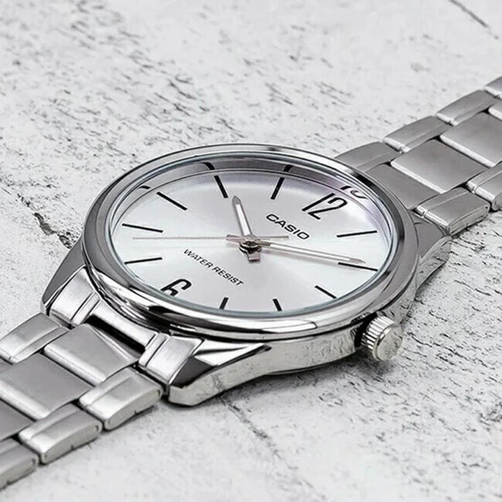 RELOJ PARA MUJER CASIO LTP-V005D-7BUDF -BLANCO
