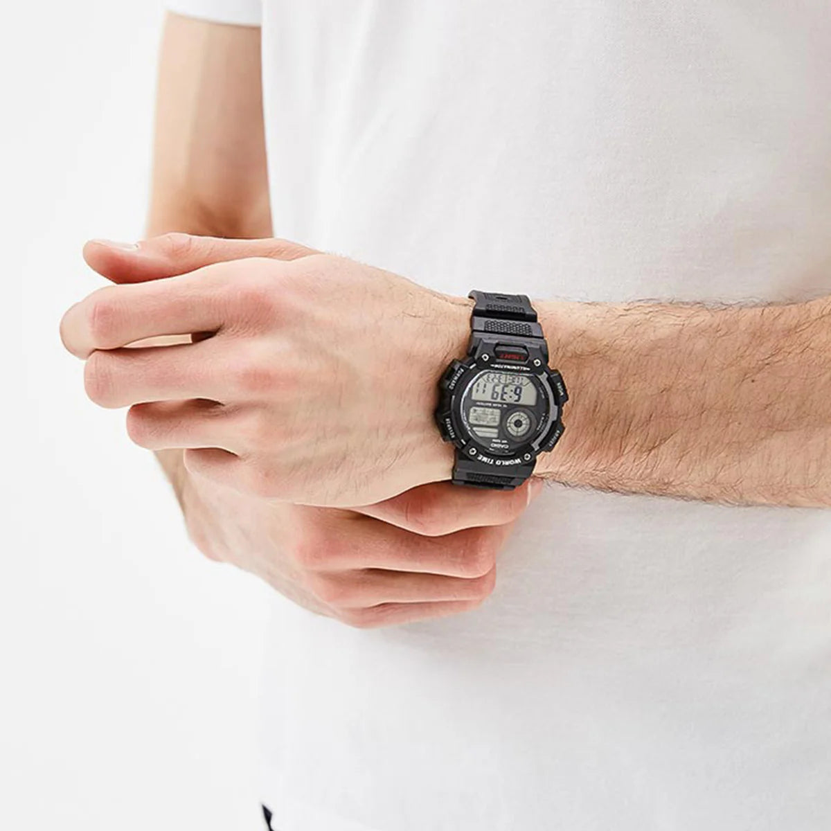 RELOJ PARA HOMBRE CASIO AE-1400WH-1AVDF -NEGRO