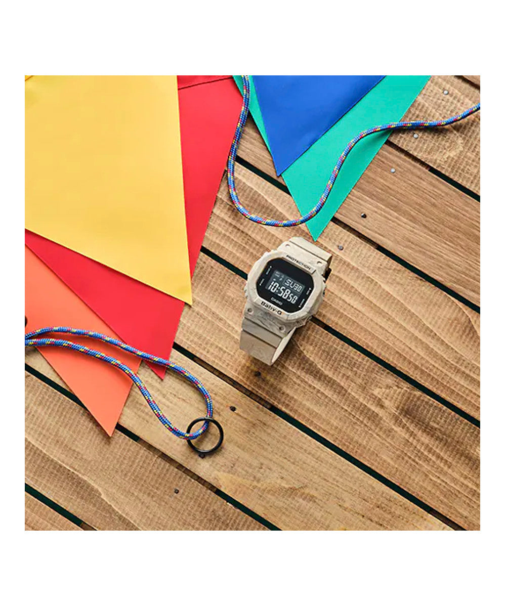 RELOJ PARA MUJER CASIO BABY-G BGD-560WM-5DR -BLANCO