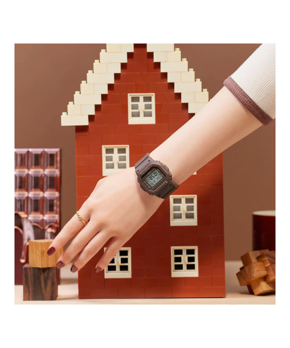 RELOJ PARA MUJER CASIO BABY-G BGD-565USW-5DR -CAFÉ