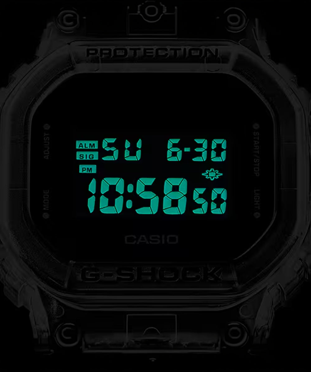 RELOJ DIGITAL PARA HOMBRE CASIO G-SHOCK DW-5600SKE-7DR - TRANSPARENTE