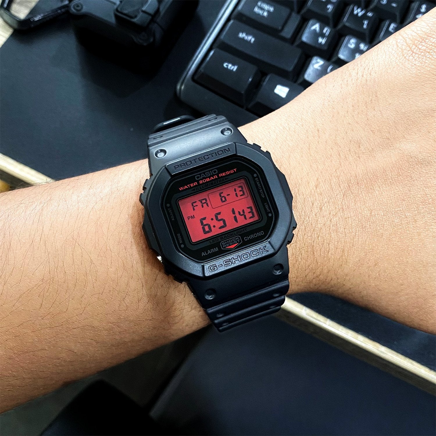 RELOJ CASIO G-SHOCK DW-5600BBR-1DR - NEGRO