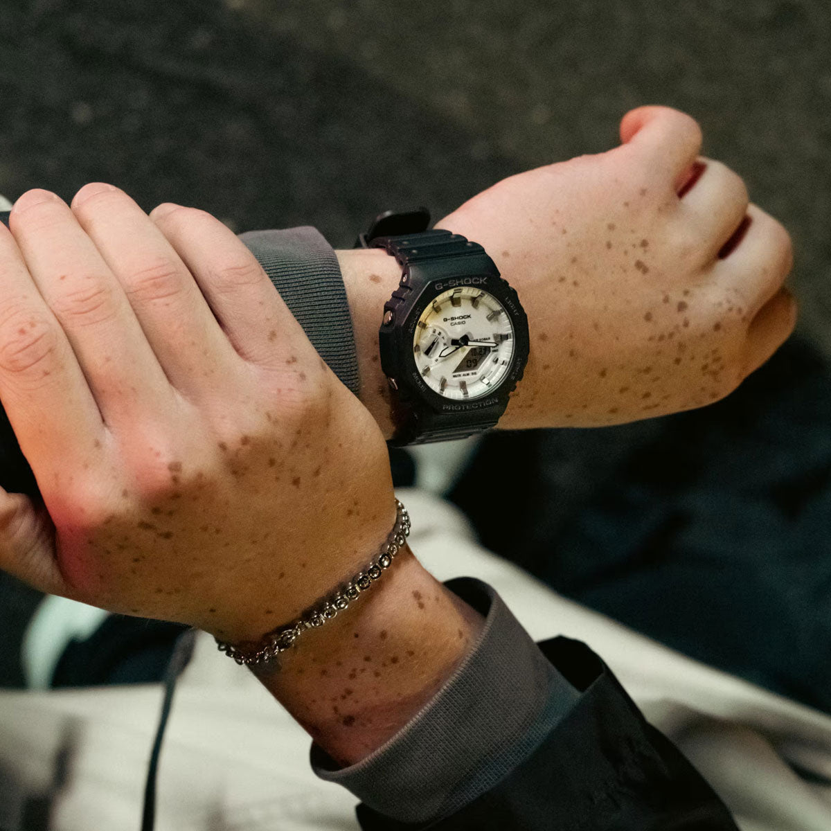 RELOJ ANÁLOGO DIGITAL PARA HOMBRE CASIO G-SHOCK GA-2100WD-1ADR - NEGRO