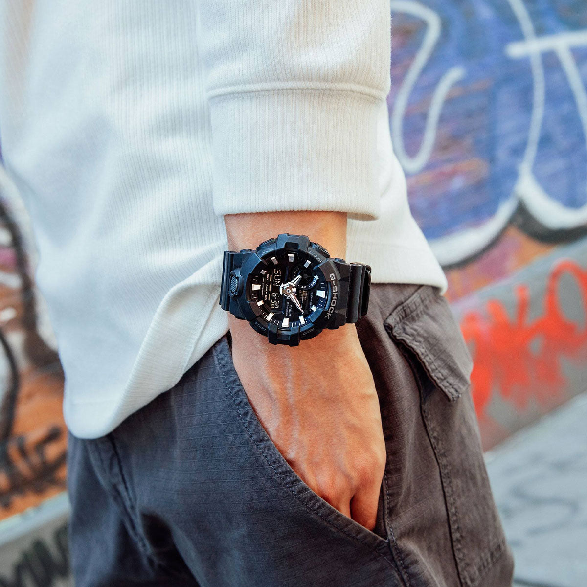 RELOJ ANÁLOGO DIGITAL PARA HOMBRE CASIO G-SHOCK GA-700-1BDR - NEGRO