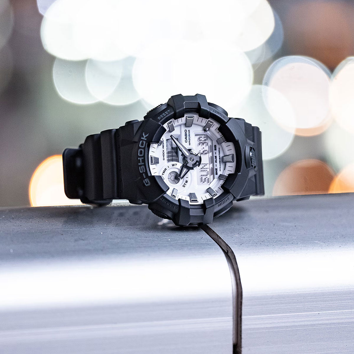 RELOJ CASIO G-SHOCK GA-700WD-1ADR