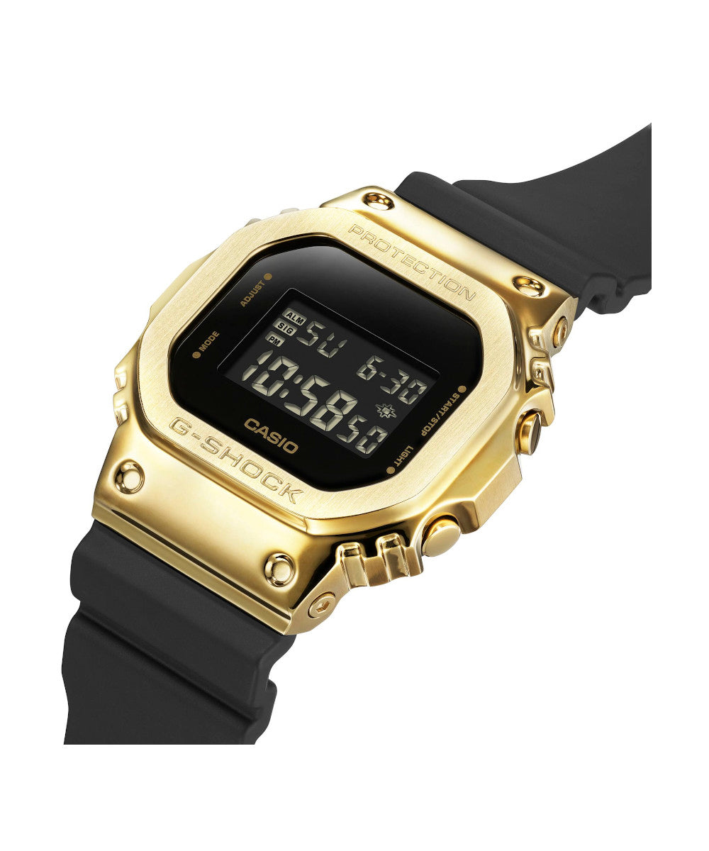 RELOJ CASIO G-SHOCK GM-5600G-9DR- DORADO