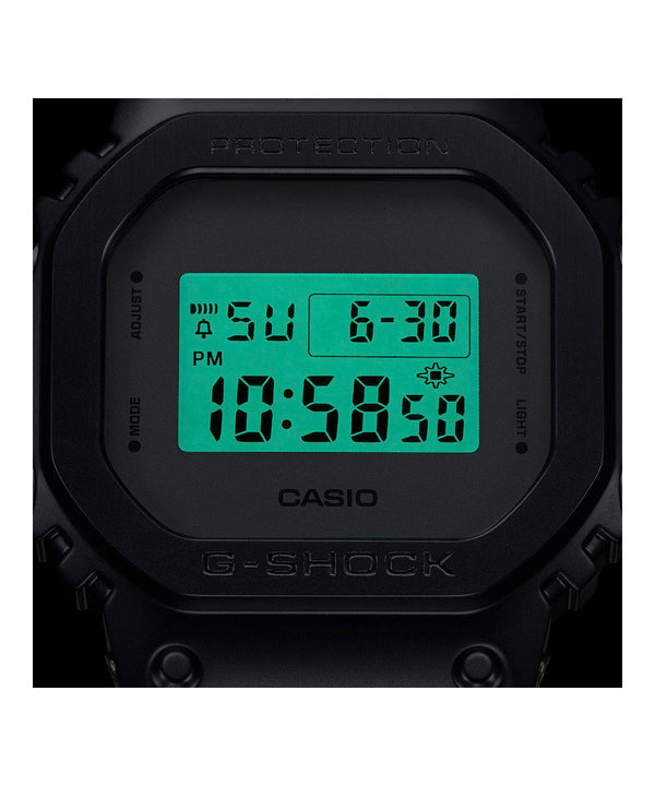 CASIO G-SHOCK GM-5600LC-7DR – RELOJ DIGITAL PARA HOMBRE – BLANCO
