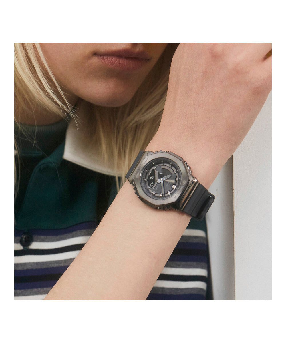 RELOJ PARA MUJER CASIO G-SHOCK  GM-S2100B-8ADR -GRIS