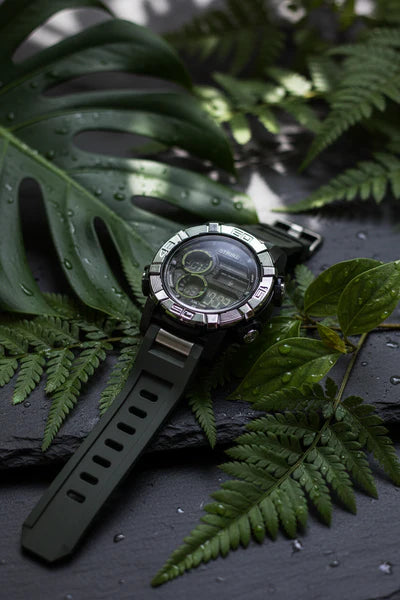 Reloj STRIKE M1202-0FAC-GNBK