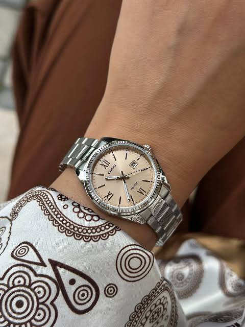 RELOJ PARA MUJER CASIO LTP-1302DD-4A2VDF -PLATEADO