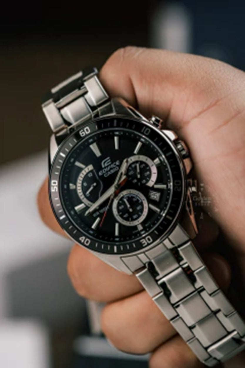 RELOJ ANALÓGICO PARA HOMBRE CASIO EDIFICE EFR-552D-1AVUDF