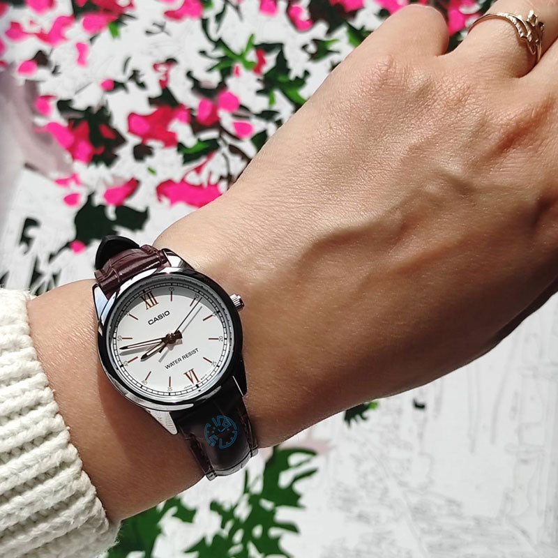 RELOJ PARA MUJER CASIO LTP-V005L-7B3UDF -BLANCO