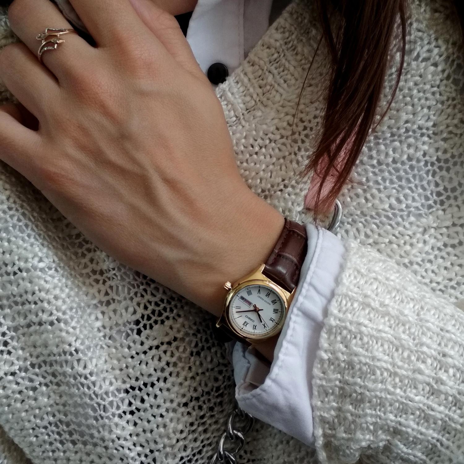 RELOJ PARA MUJER CASIO LTP-V006GL-7BUDF -BLANCO