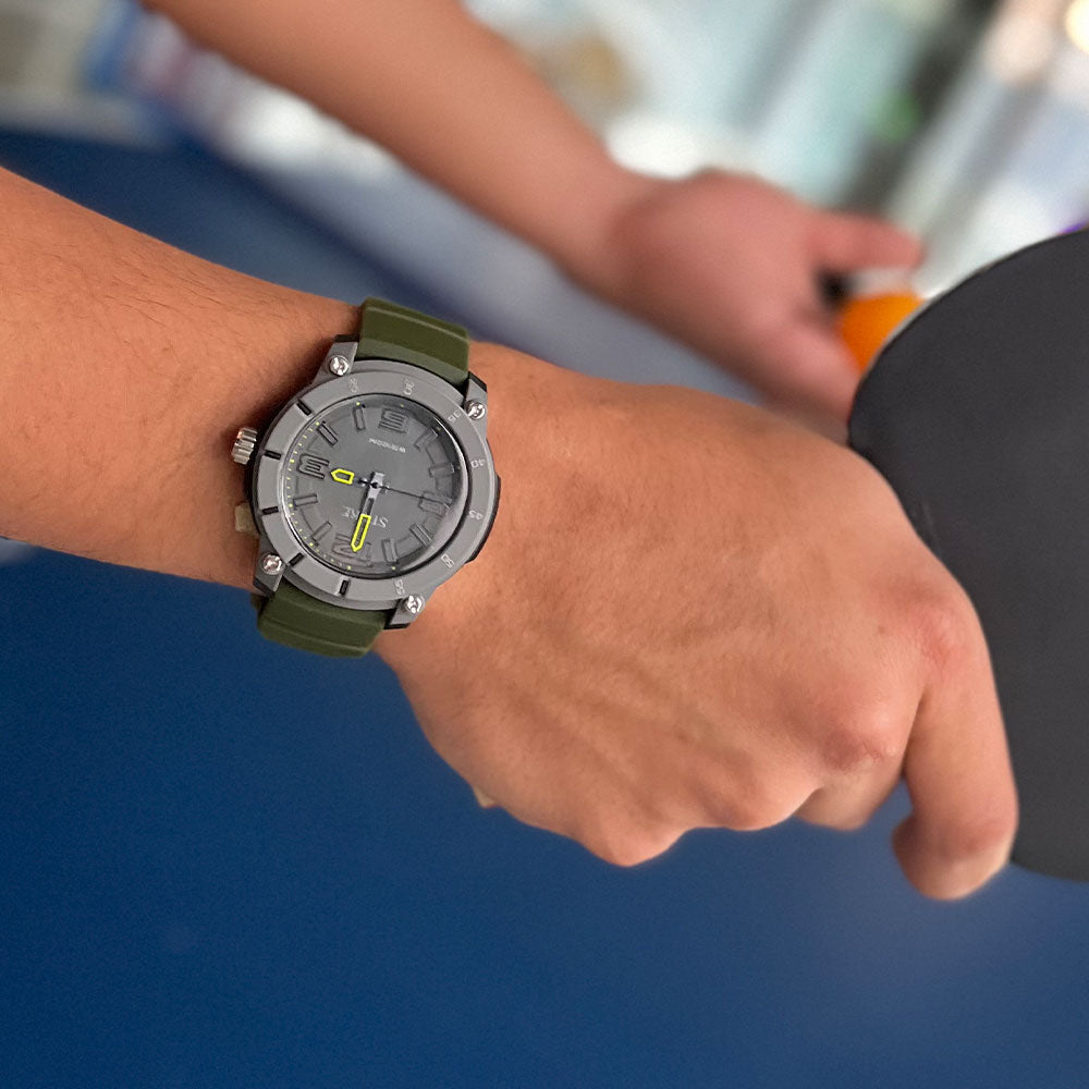 Reloj STRIKE AQ1194-4FAC-GNBK