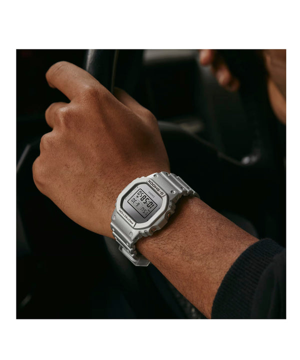 RELOJ CASIO G-SHOCK DW-5600FF-8DR