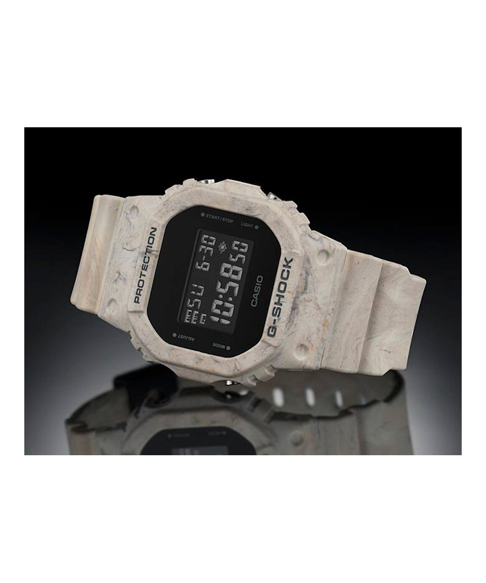 RELOJ CASIO G-SHOCK DW-5600WM-5DR- NEGRO