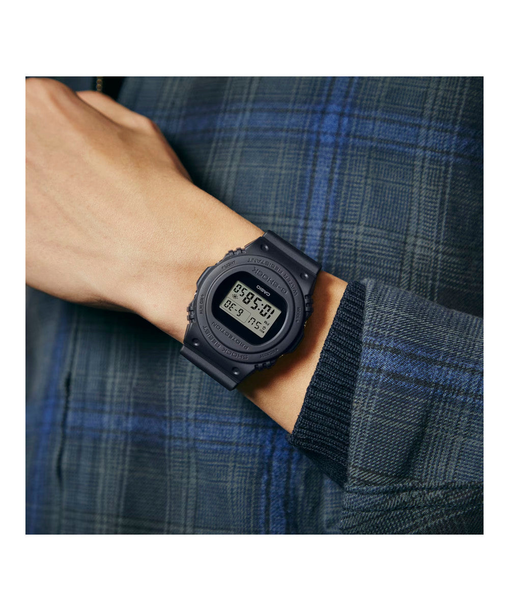 RELOJ CASIO G-SHOCK DWE-5657RE-1DR- NEGRO