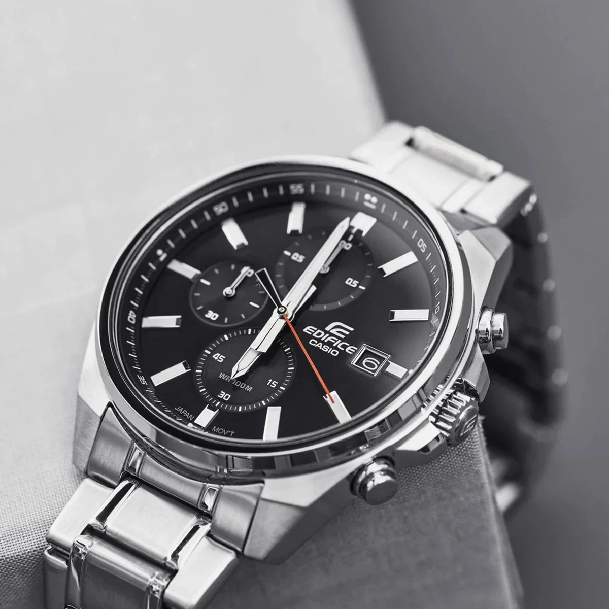 RELOJ ANALÓGICO PARA HOMBRE CASIO EDIFICE EFV-610D-1AVUDF - PLATEADO