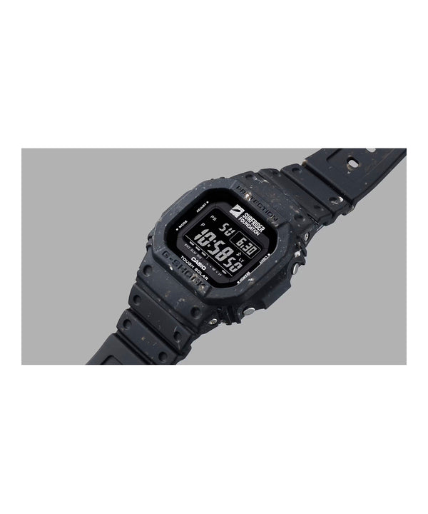 RELOJ DIGITAL PARA HOMBRE CASIO G-SHOCK G-5600SRF-1DR - NEGRO