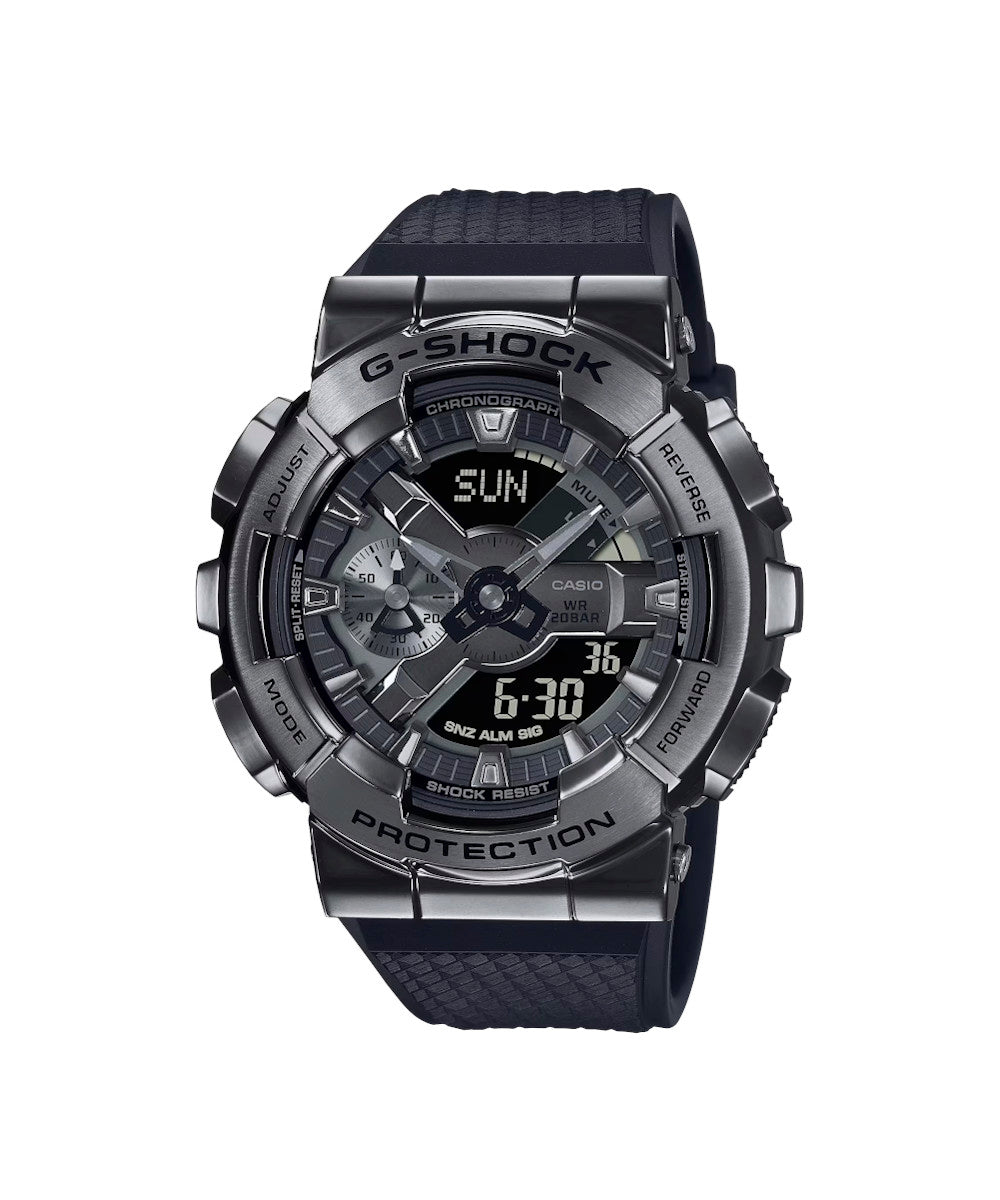 RELOJ CASIO G-SHOCK GM-110BB-1ADR- NEGRO