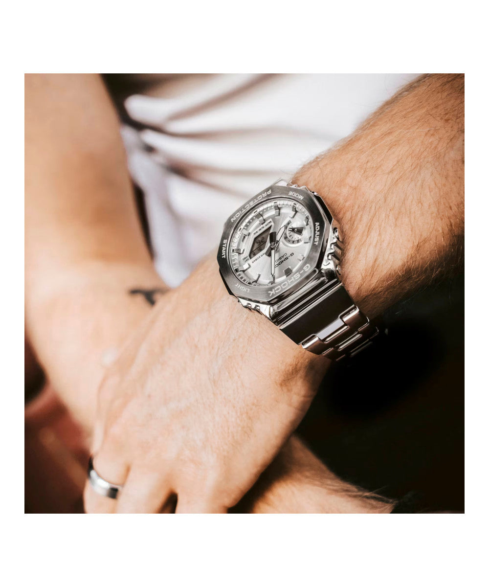 RELOJ CASIO G-SHOCK GM-2110D-7BDR- BLANCO