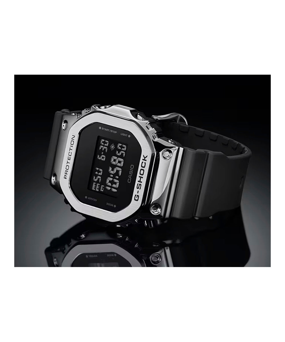 RELOJ CASIO G-SHOCK GM-5600-1DR- NEGRO