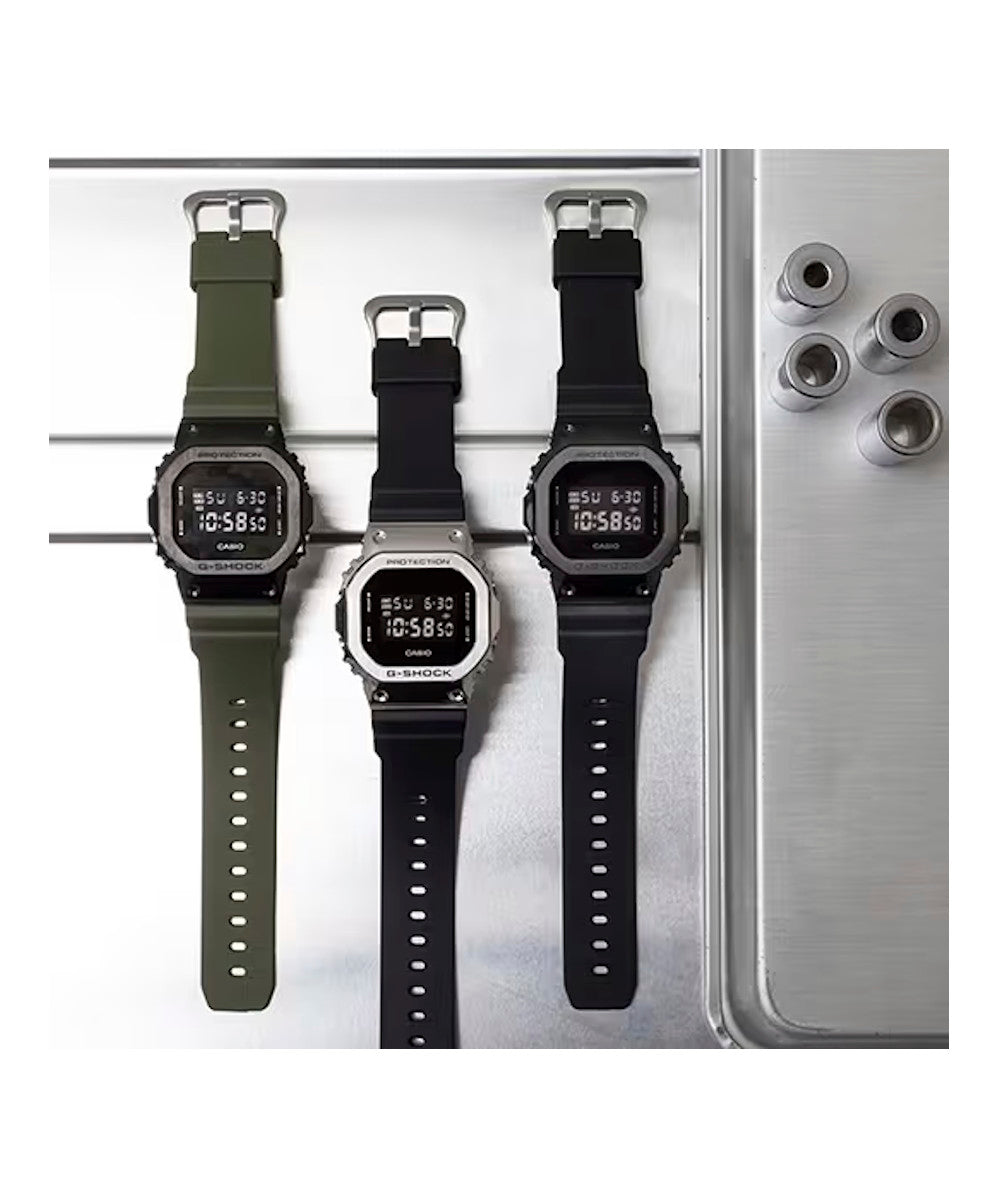 RELOJ CASIO G-SHOCK GM-5600-1DR- NEGRO