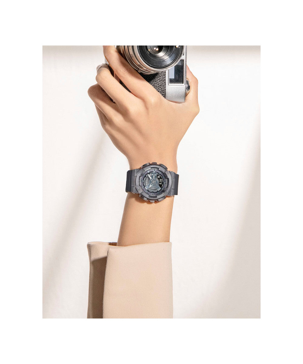 RELOJ PARA MUJER CASIO G-SHOCK  GM-S110B-8ADR -GRIS
