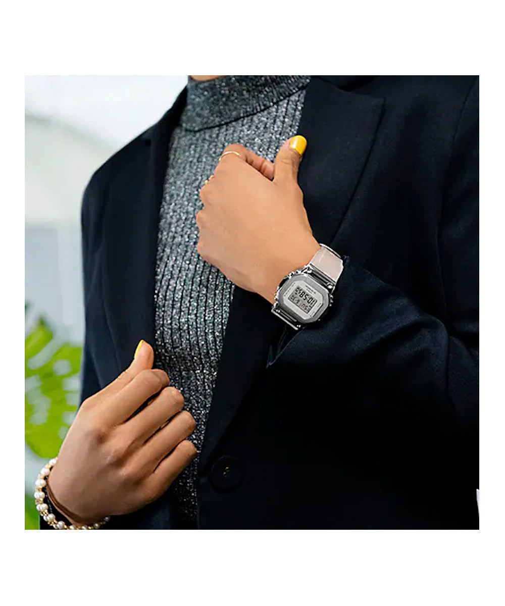 RELOJ PARA MUJER CASIO G-SHOCK  GM-S5600SK-7DR -GRIS