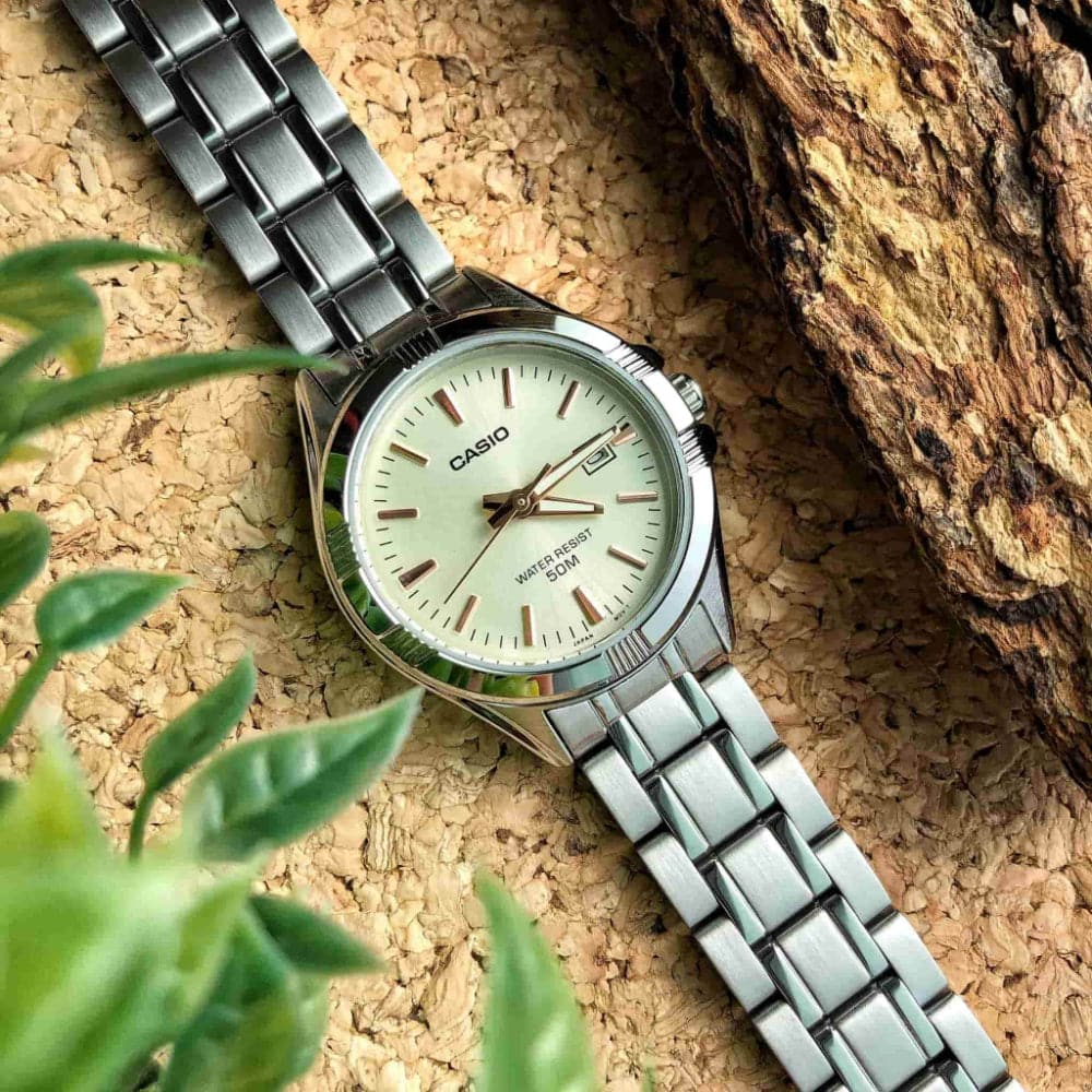 RELOJ PARA MUJER CASIO LTP-1308D-9AVDF -PLATEADO