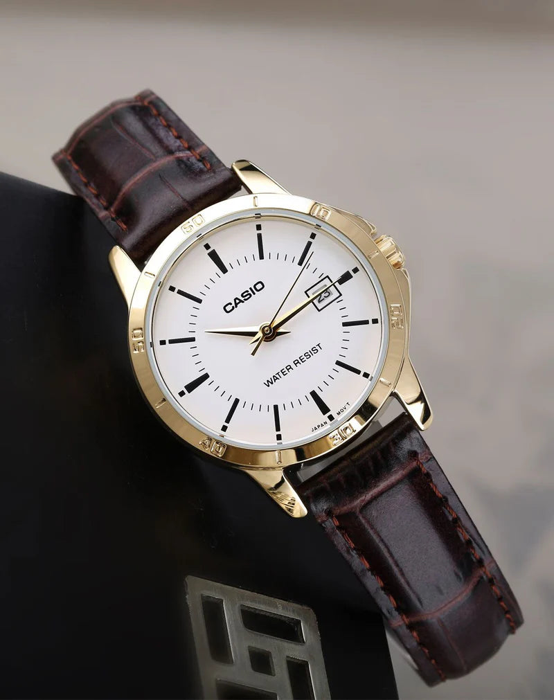 RELOJ PARA MUJER CASIO LTP-V004GL-7AUDF -BLANCO