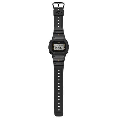 RELOJ DIGITAL PARA HOMBRE CASIO G-SHOCK DWE-5600JB-1A9CR - NEGRO